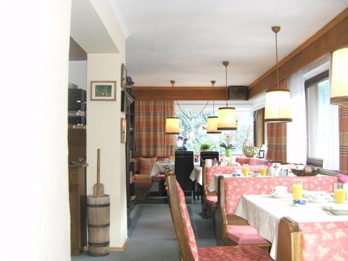 Pension Garni Gerhard Oetz Exterior foto