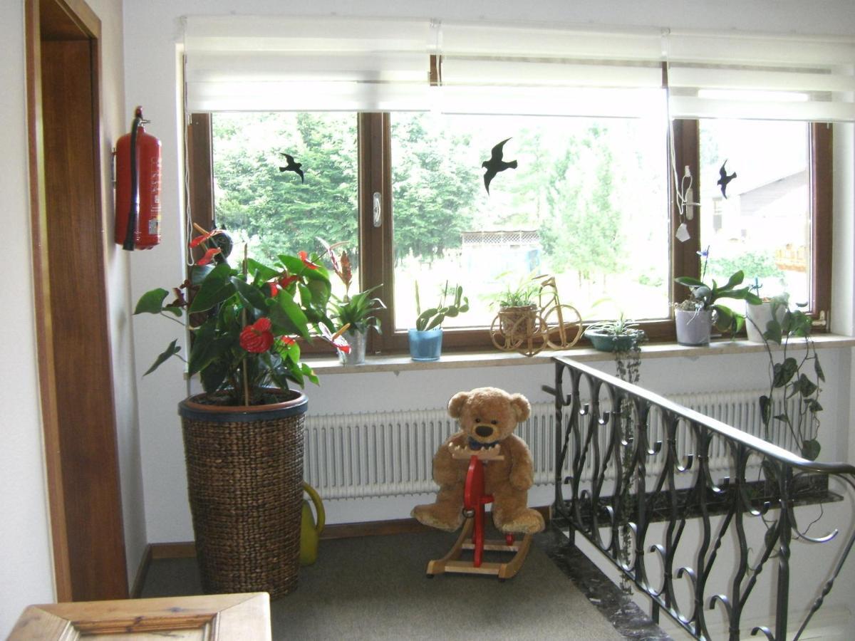Pension Garni Gerhard Oetz Exterior foto